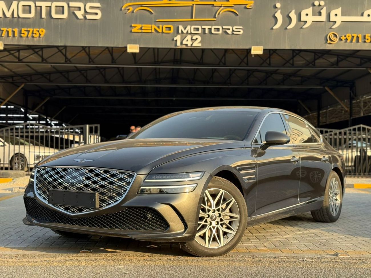 جينيسس G80 Platinum 2.5L AWD