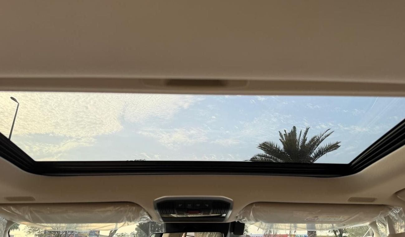 تويوتا لاند كروزر VXR 3.5L Toyota Land Cruiser 3.5L VXR Twin Turbo V6 | 2025 | 0KM | GCC