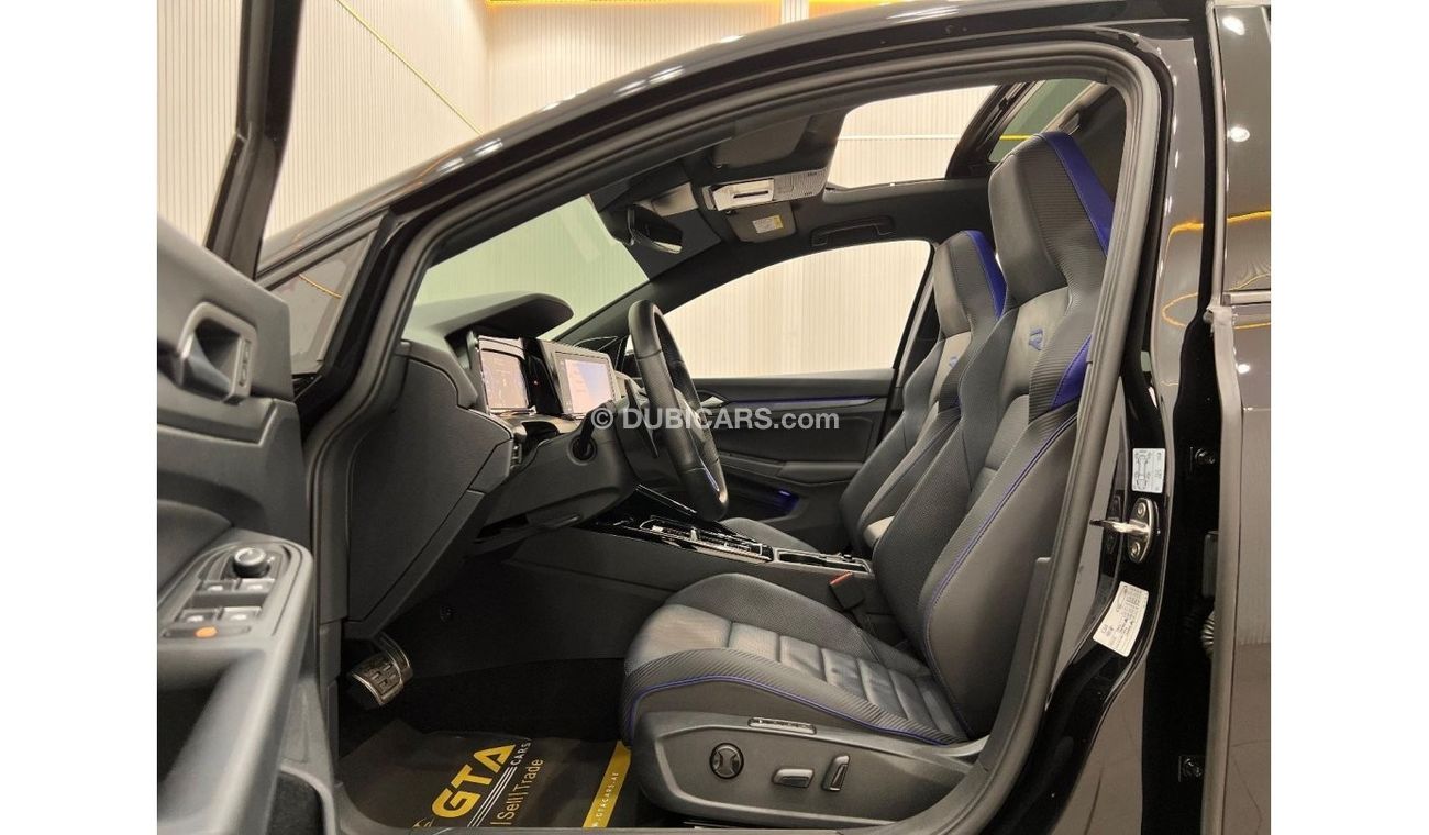 فولكس واجن جولف 2023 Volkswagen Golf R, Feb 2028 VW Warranty + Feb 2027 VW Service Pack, GCC