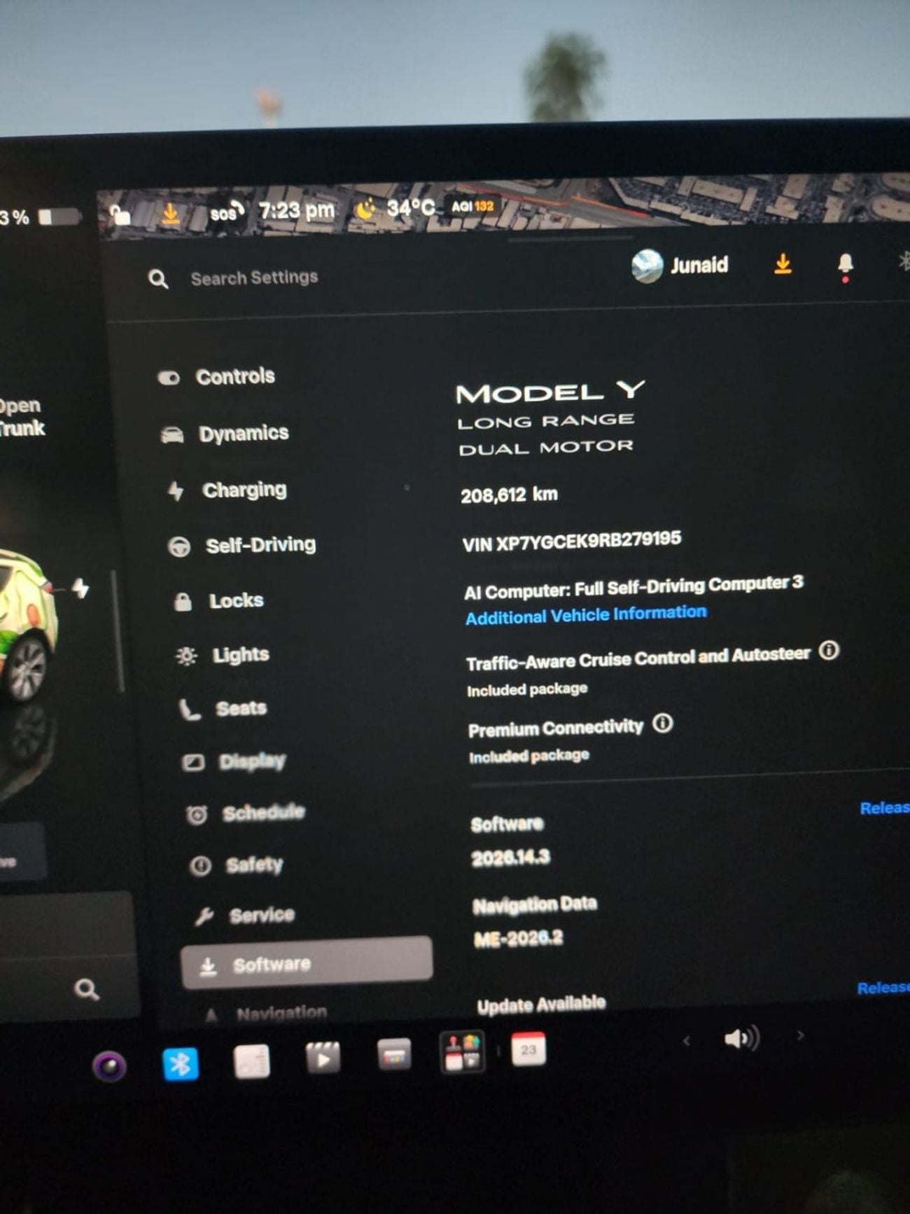 Tesla Model Y LONG RANGE