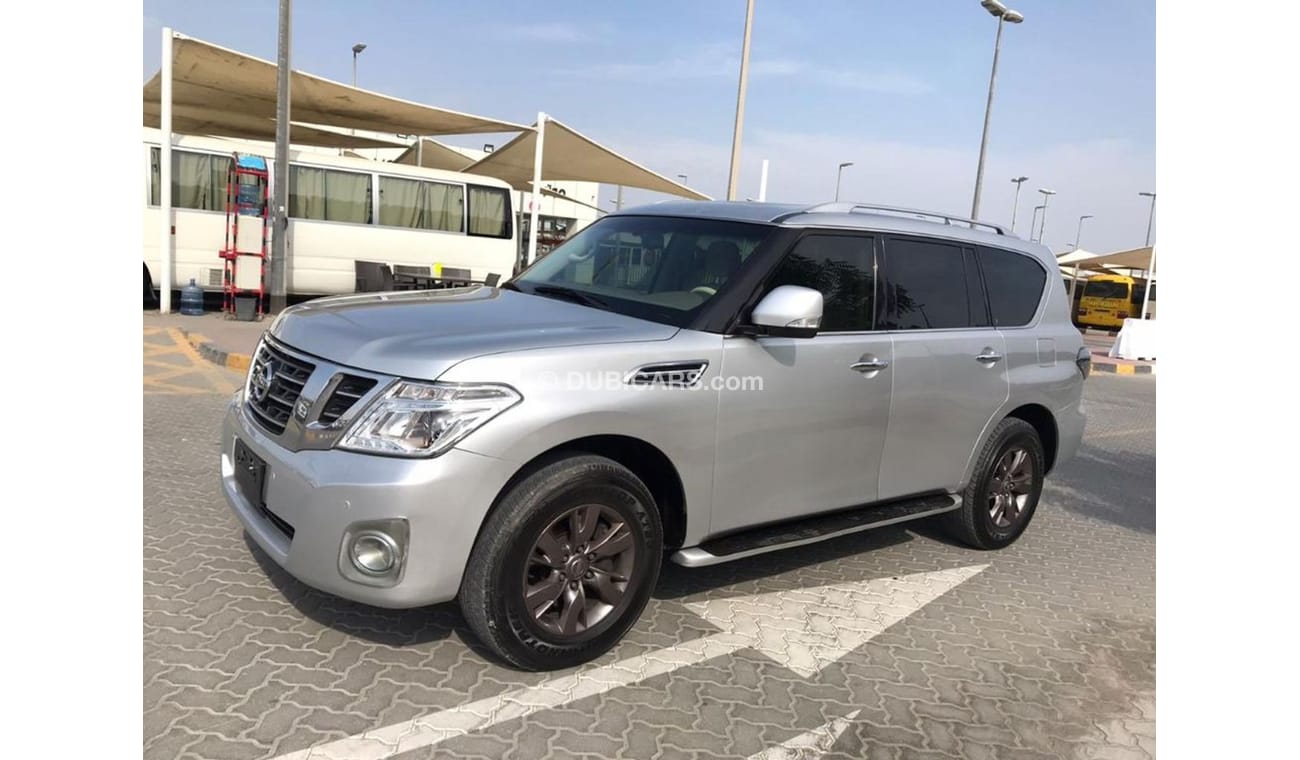 نيسان باترول نيسان باترول ٢٠١١ خليجي مكينة صغيرة بحالة ممتازة جدا