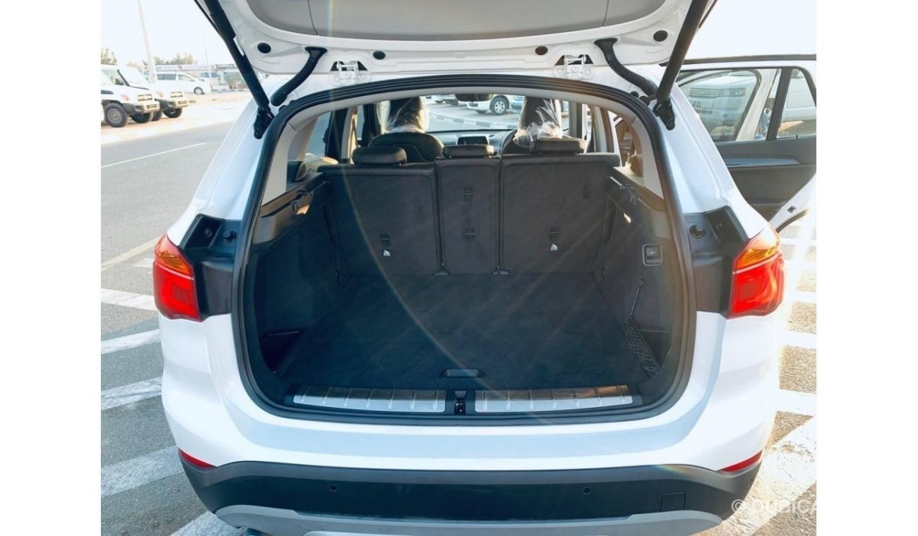بي أم دبليو X1 Full option leather seats clean