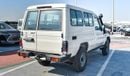 Toyota Land Cruiser 70 LC78 4.0l Manual Petrol 13 Seater 4WD Hublock