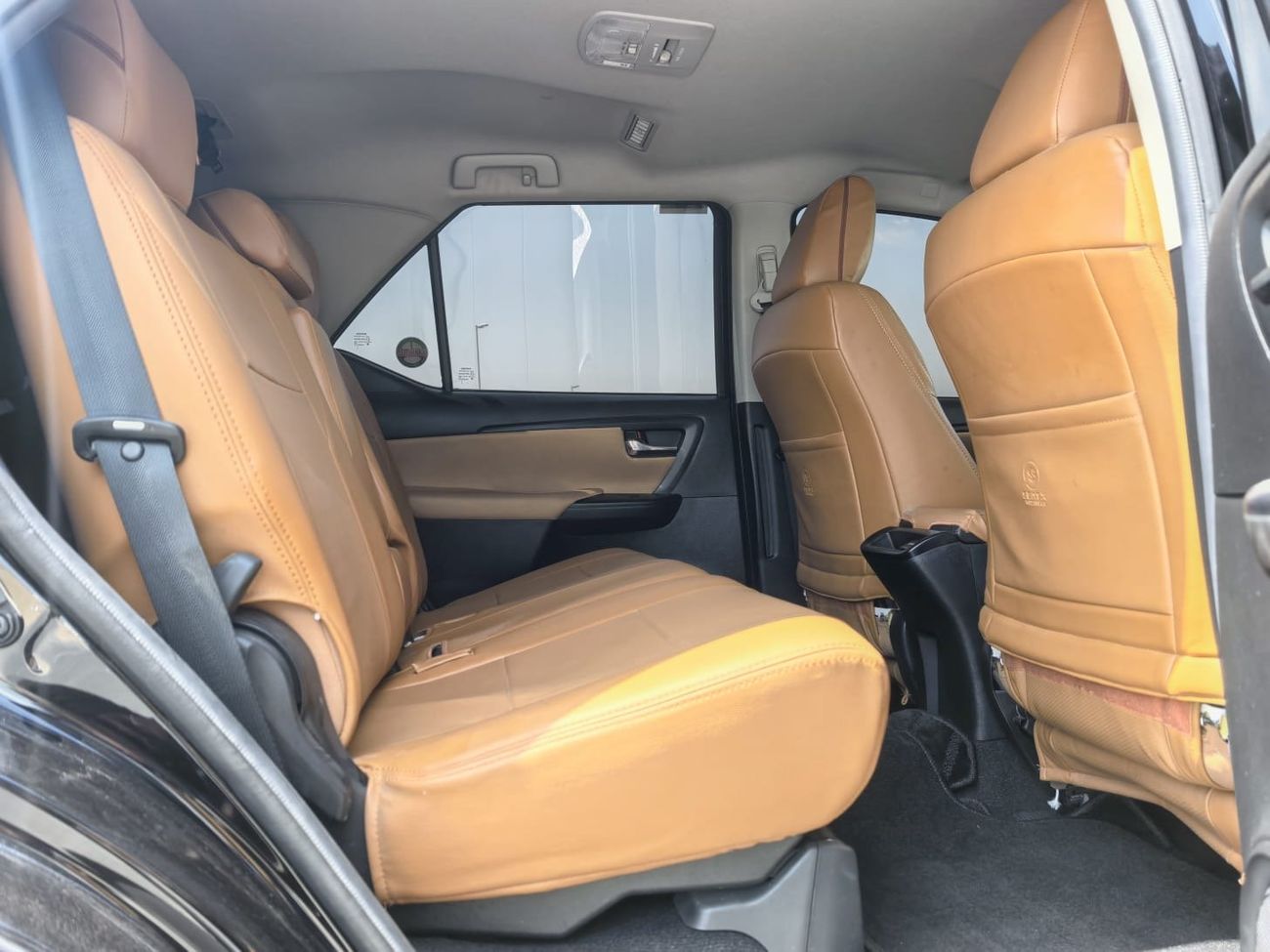 Toyota Fortuner 2024 TOYOTA FORTUNER 2.7L PETROL 4x4 AUTOMATIC TRANSMISSION