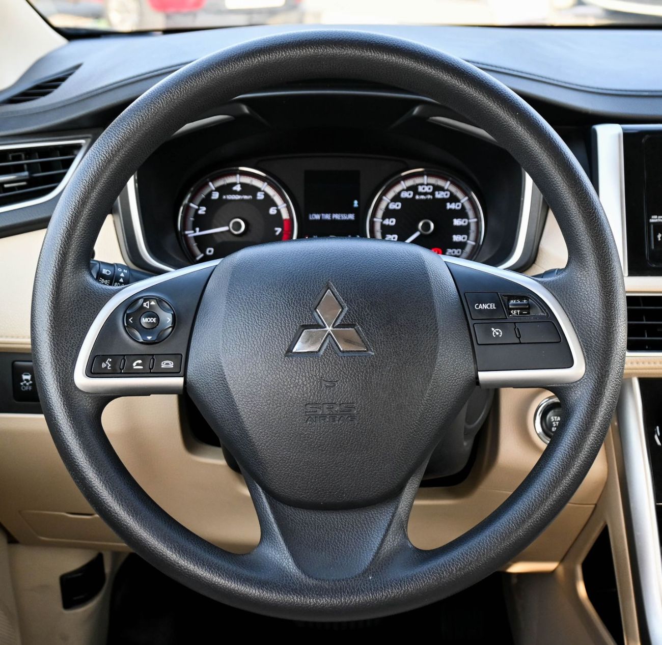 Mitsubishi Xpander Highline 1.5L Mitsubishi Xpander 1.5L 2022 GCC Original Paint accident-free 903 AED Monthly