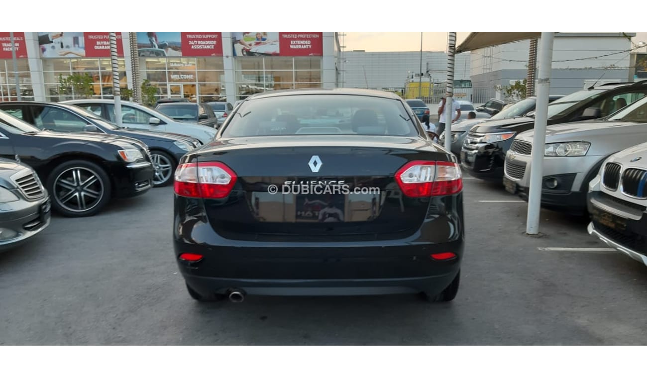 Renault Fluence Gulf - without accidents - in excellent condition, you do not need any expenses
