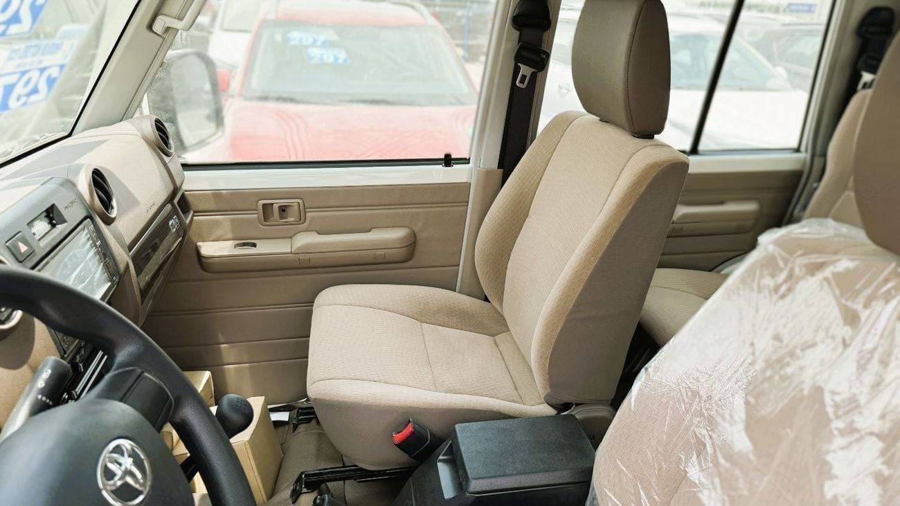 Toyota Land Cruiser Pick Up Toyota LC79 2.8L Diesel MT Double Cabin Pickup 2025YM