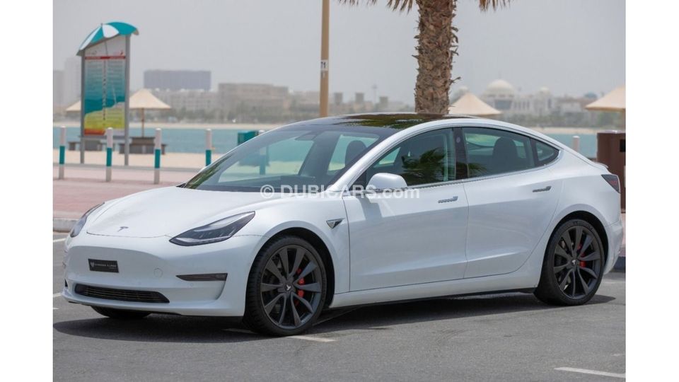 Used Tesla Model 3 Performance 2020 for sale in Dubai - 533656