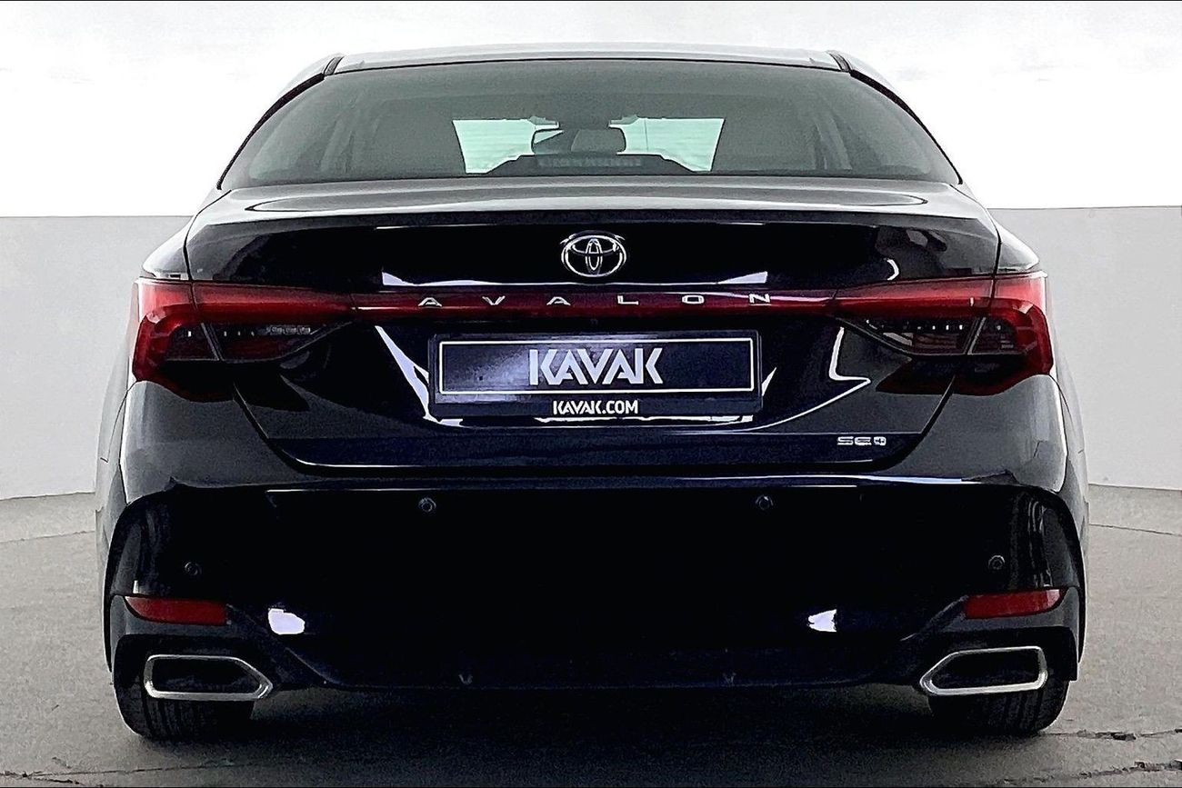 تويوتا افالون SE+ | Carnival Sale • UP TO AED 20,000 OFF | شامل الضمان | 0 ﺪﻔﻋﺓ ﺃﻮﻟﻯ