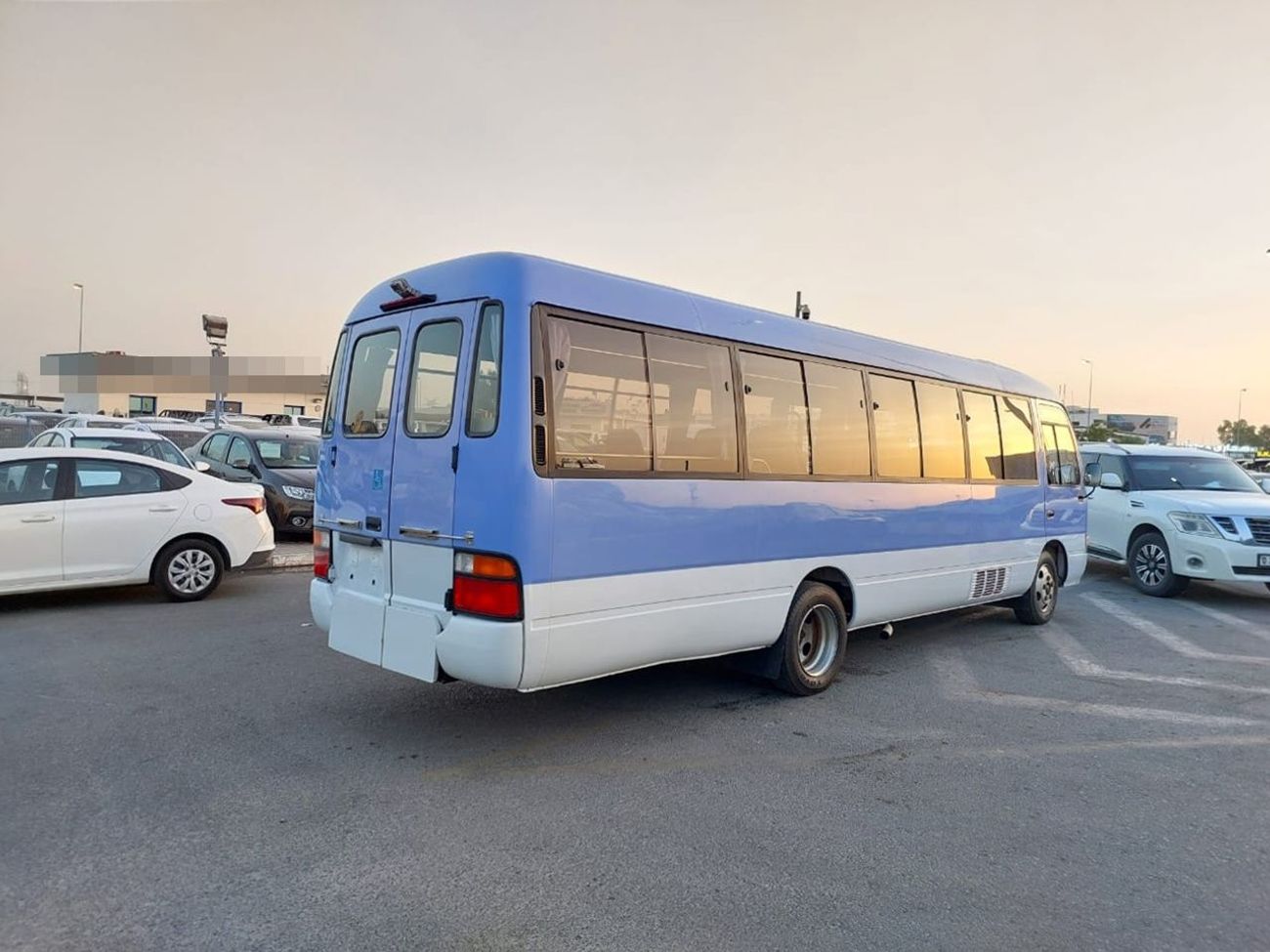 Toyota Coaster TOYOTA COASTER BUS RHD 1997 MODEL 4.1 L DIESEL AUTOMATIC(PM02631)