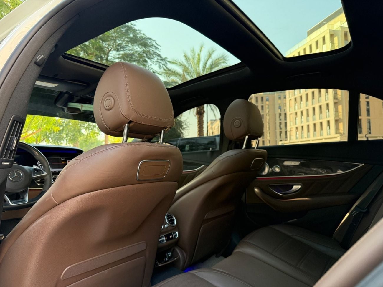 مرسيدس بنز E 63 AMG Std 5.5L