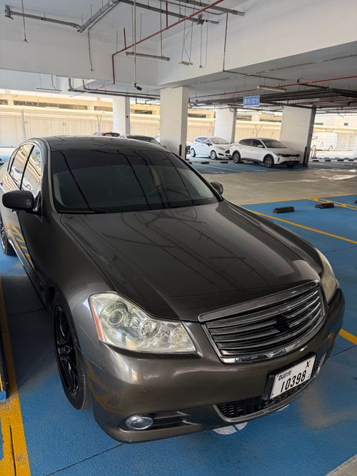 Infiniti M45 STANDARD