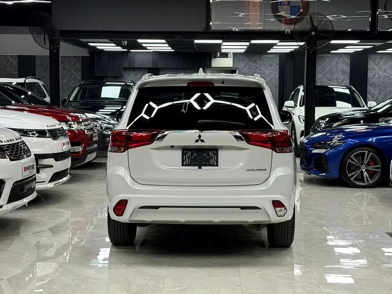 Mitsubishi Outlander 882/M| Downpayment | Leather and Sunroof | Original Paint |