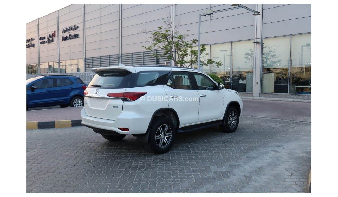 Toyota Fortuner GXR GCC V6