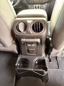 Jeep Wrangler Unlimited Sahara 2.0L A/T