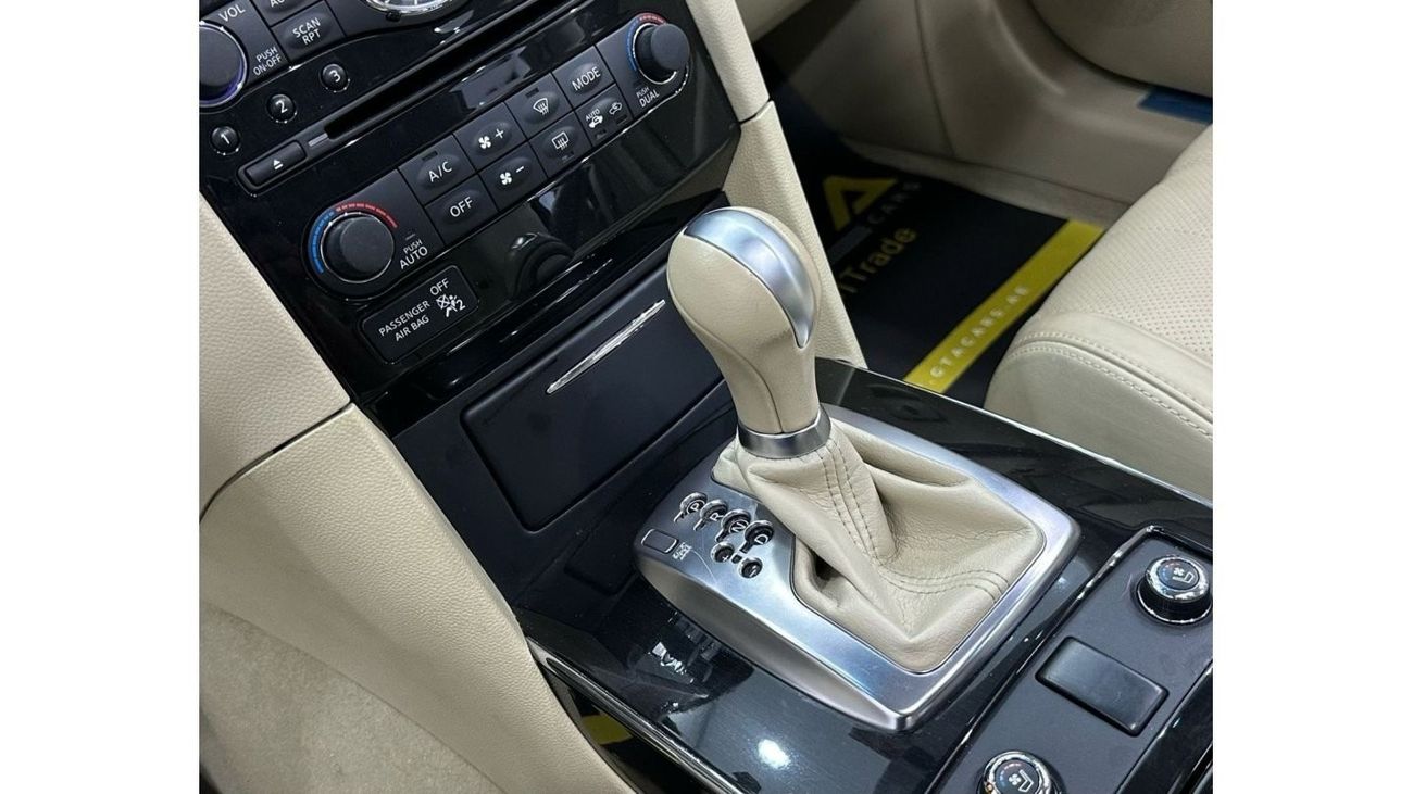 Infiniti QX70 2019 Infiniti QX70, Warranty, Full Infiniti Service History, Excellent Condiiton, GCC