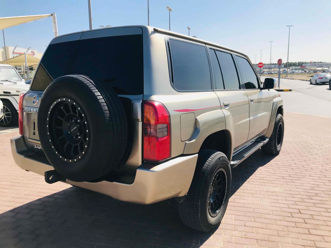 Nissan Patrol Safari