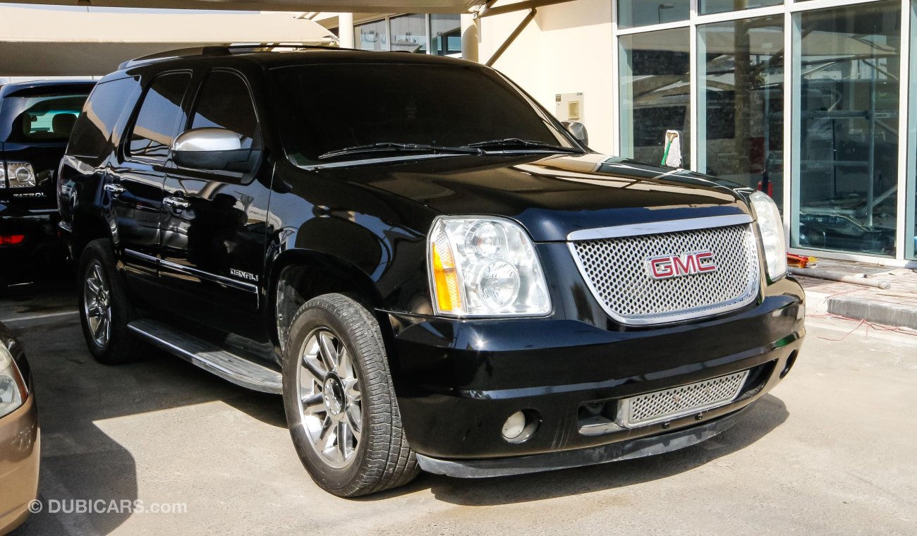 GMC Yukon Denali