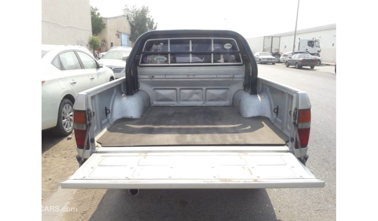 تويوتا هيلوكس Hilux RIGHT HAND DRIVE (Stock no PM 694 )