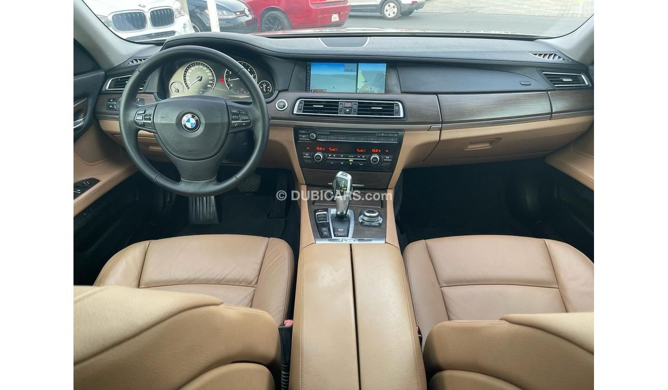BMW 740Li Exclusive BMW 740 Li_Gcc_2012_Excellent_Condition _Full option