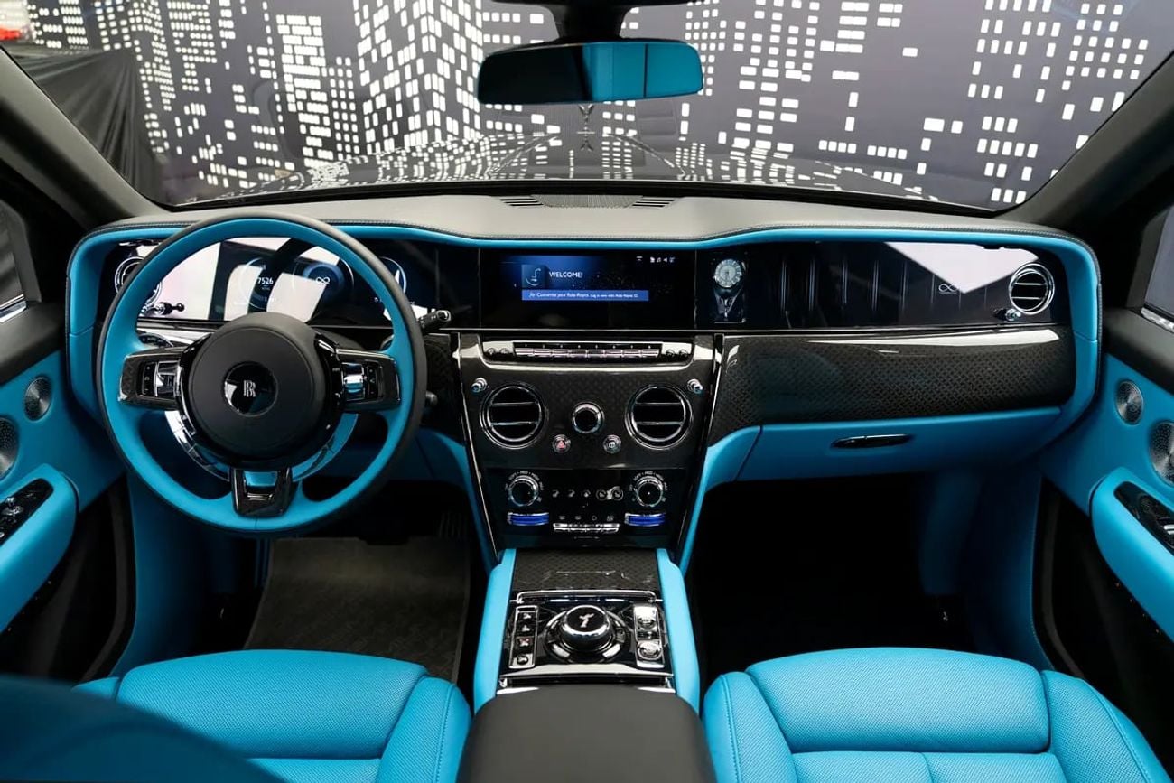 Rolls-Royce Cullinan ROLLS ROYCE | CULLINAN BLACK BADGE | GCC SPECS | DEALER WARRANTY + SERVICE CONTRACT