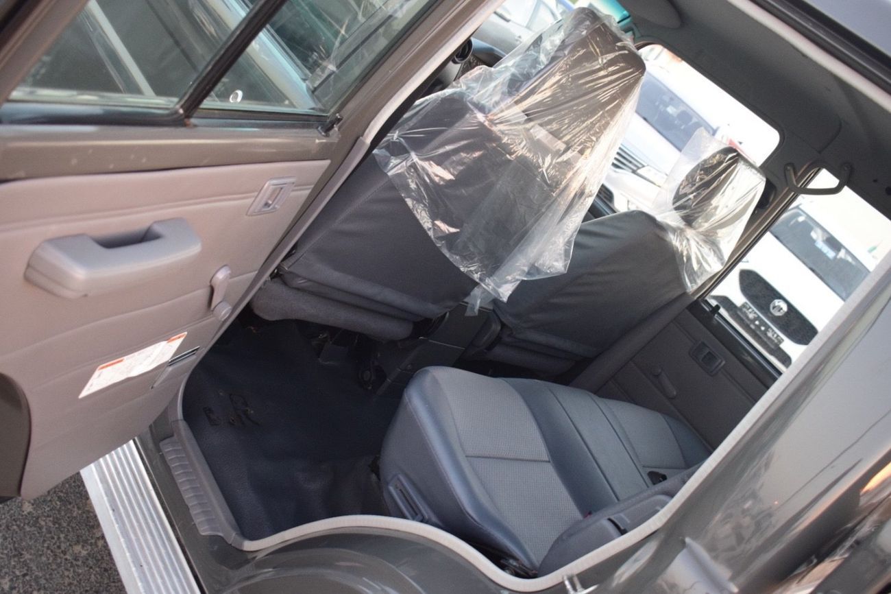 Toyota Land Cruiser Pick Up Double Cabin 4.5L