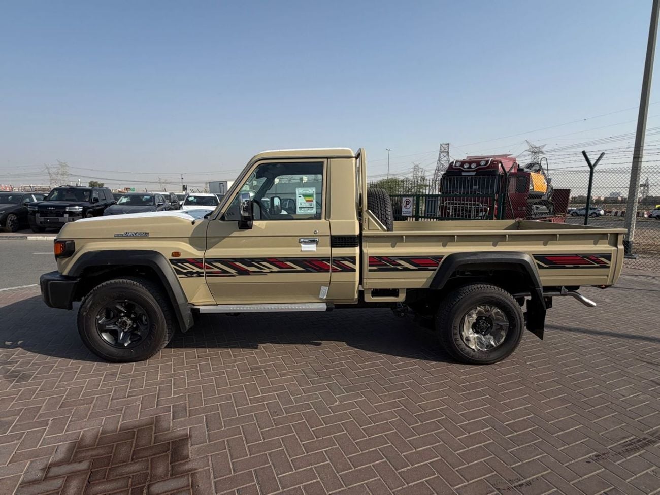 تويوتا لاند كروزر بيك آب