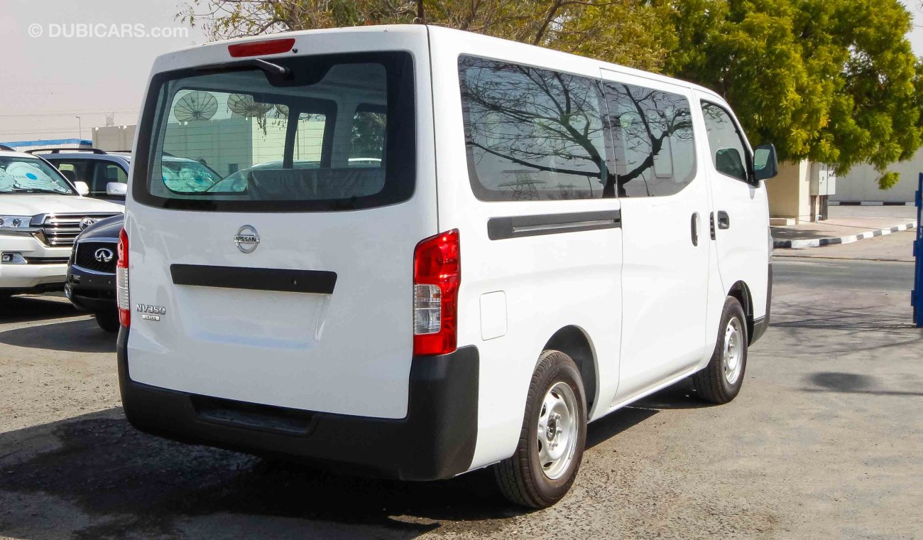 Nissan NV350 URVAN