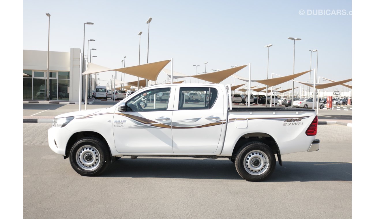 تويوتا هيلوكس GL AUTOMATIC 4X4 DUAL CABIN PICKUP