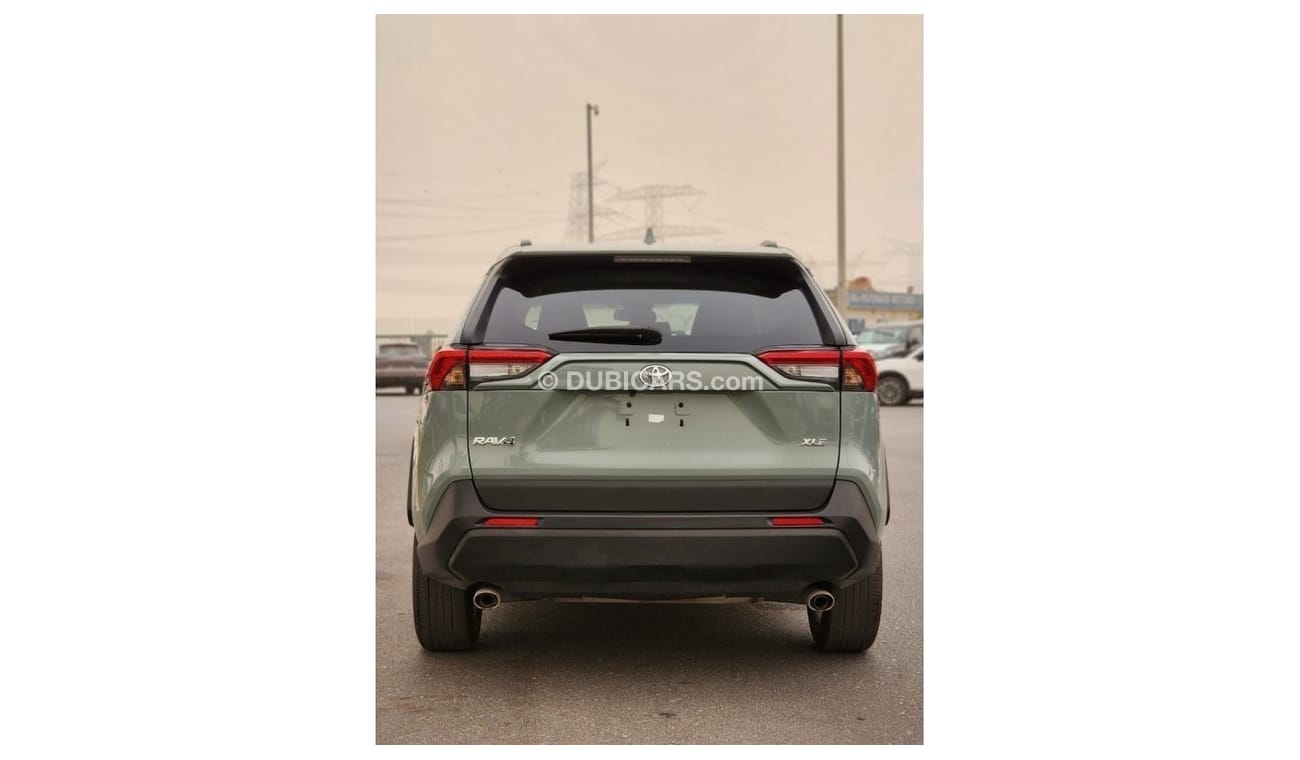 Toyota RAV4 EX TOYOTA RAV4 XLE CLEAN CAR 2021 MODEL