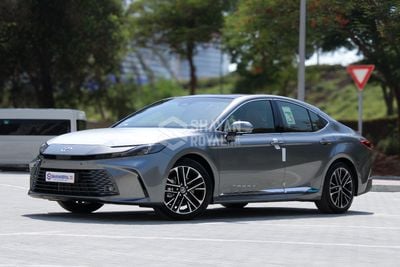 Toyota Camry LHD LUMIERE 2.5L HYBRID AT FWD AT 2025MY