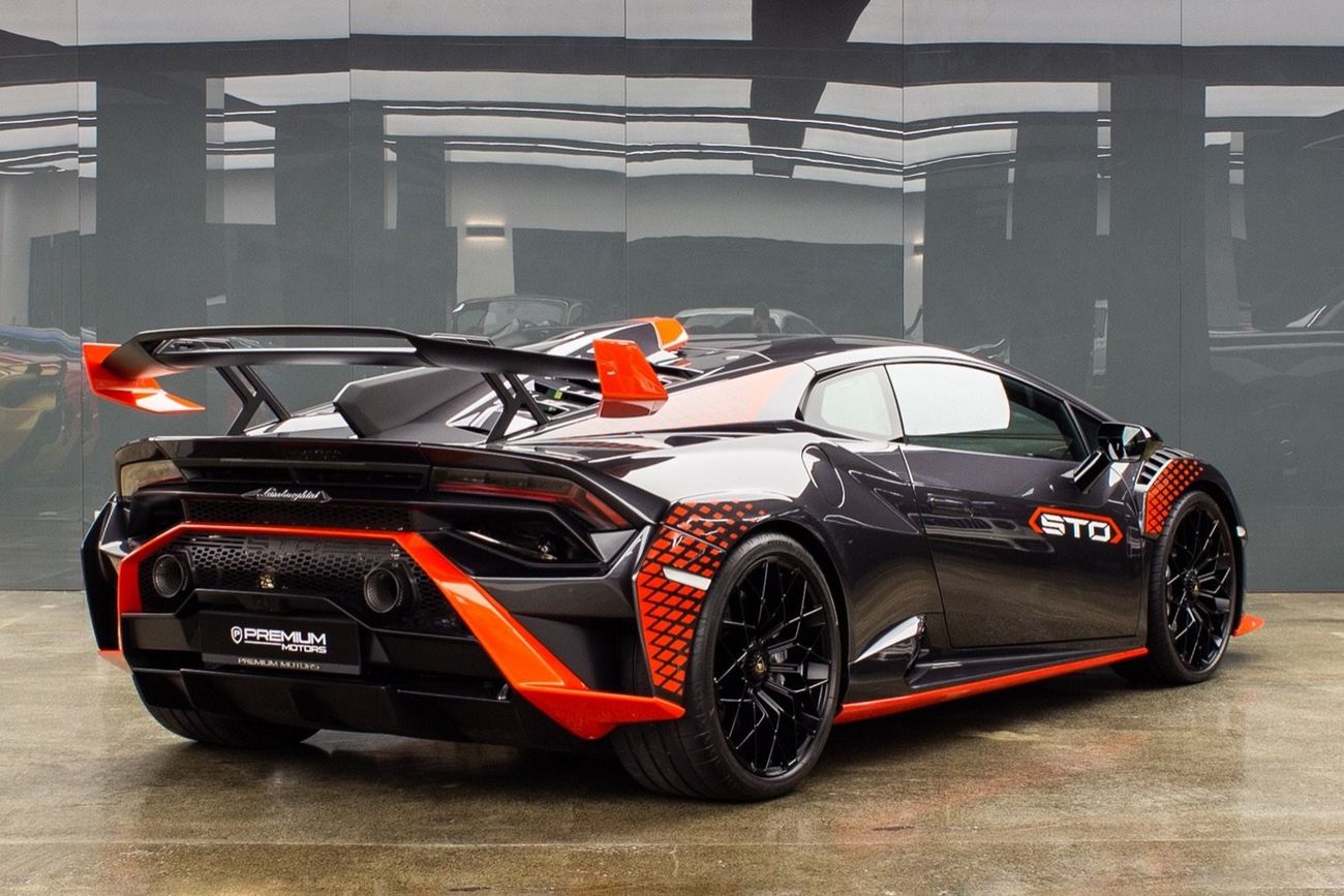 لامبورغيني هوراكان STO