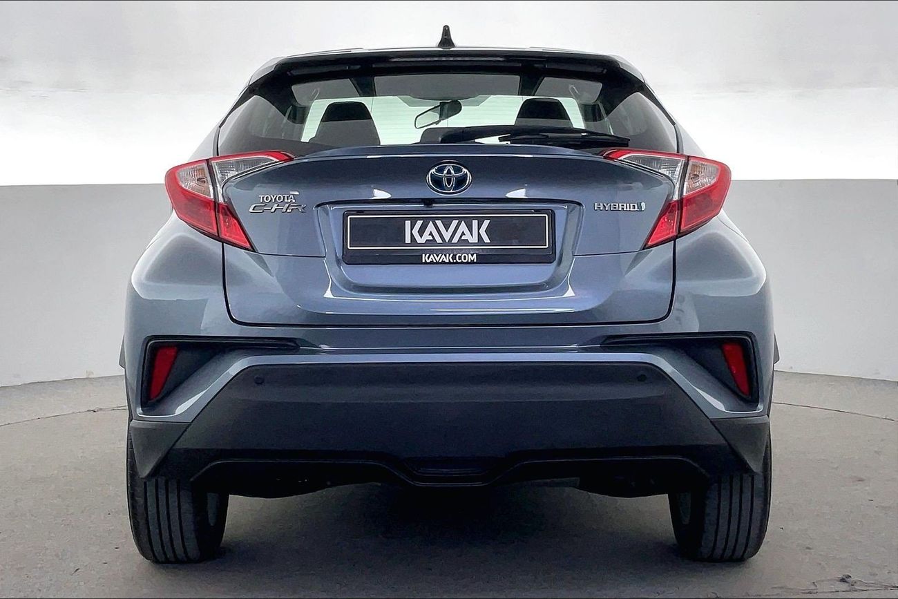 تويوتا CHR VX | National Day Celebration | شامل الضمان | 0 ﺪﻔﻋﺓ ﺃﻮﻟﻯ