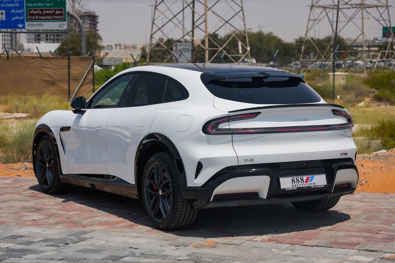 شاومى YU7 Xiaomi YU7 2025 – Ultra-long Range High-Performance 4WD Max