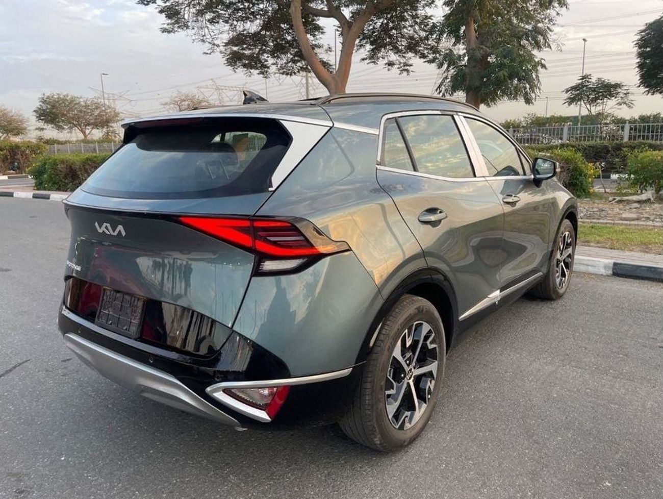 كيا سبورتيج EX 1.6L