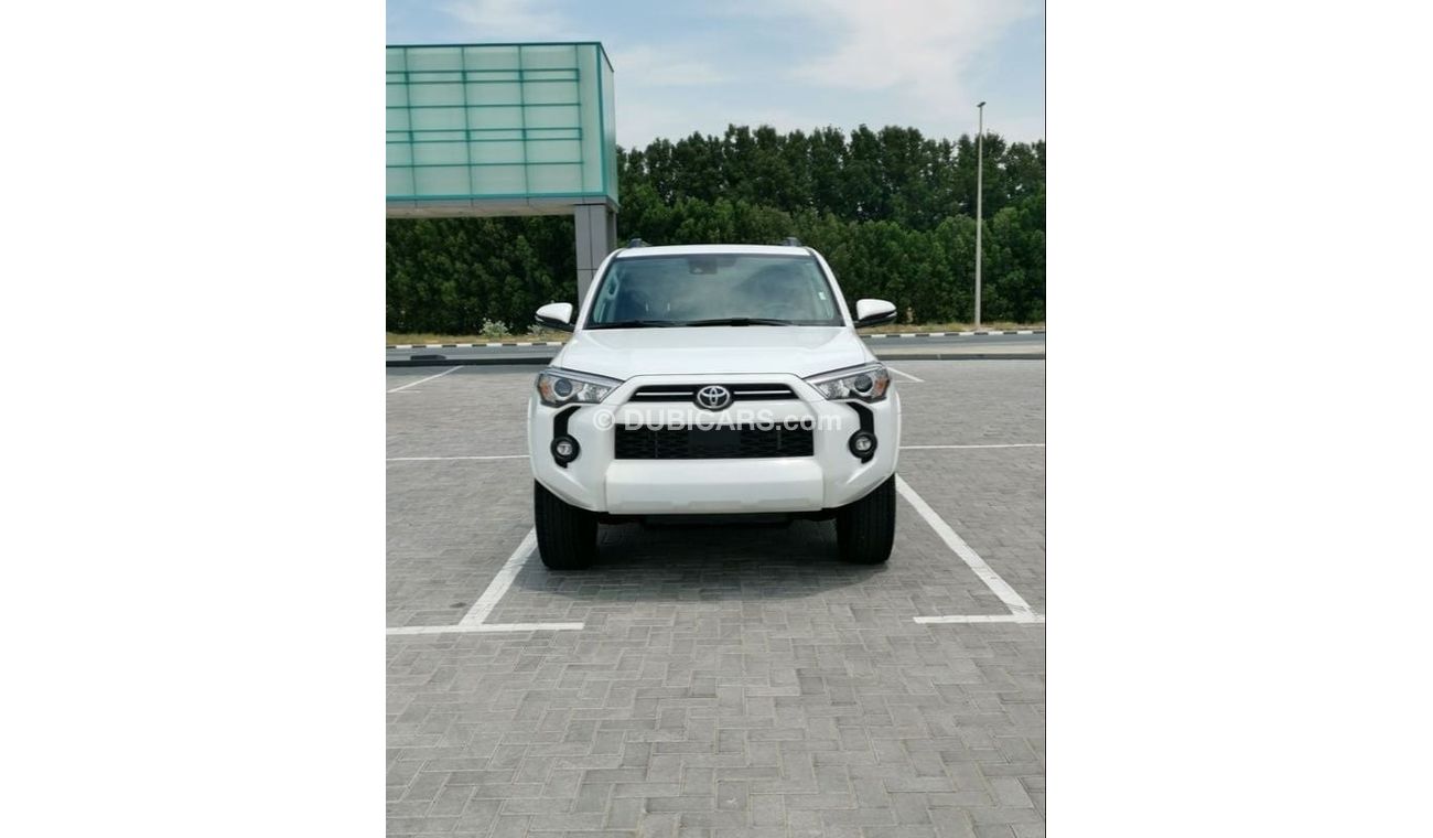 Toyota 4Runner Toyota 4Runner - 2022- White