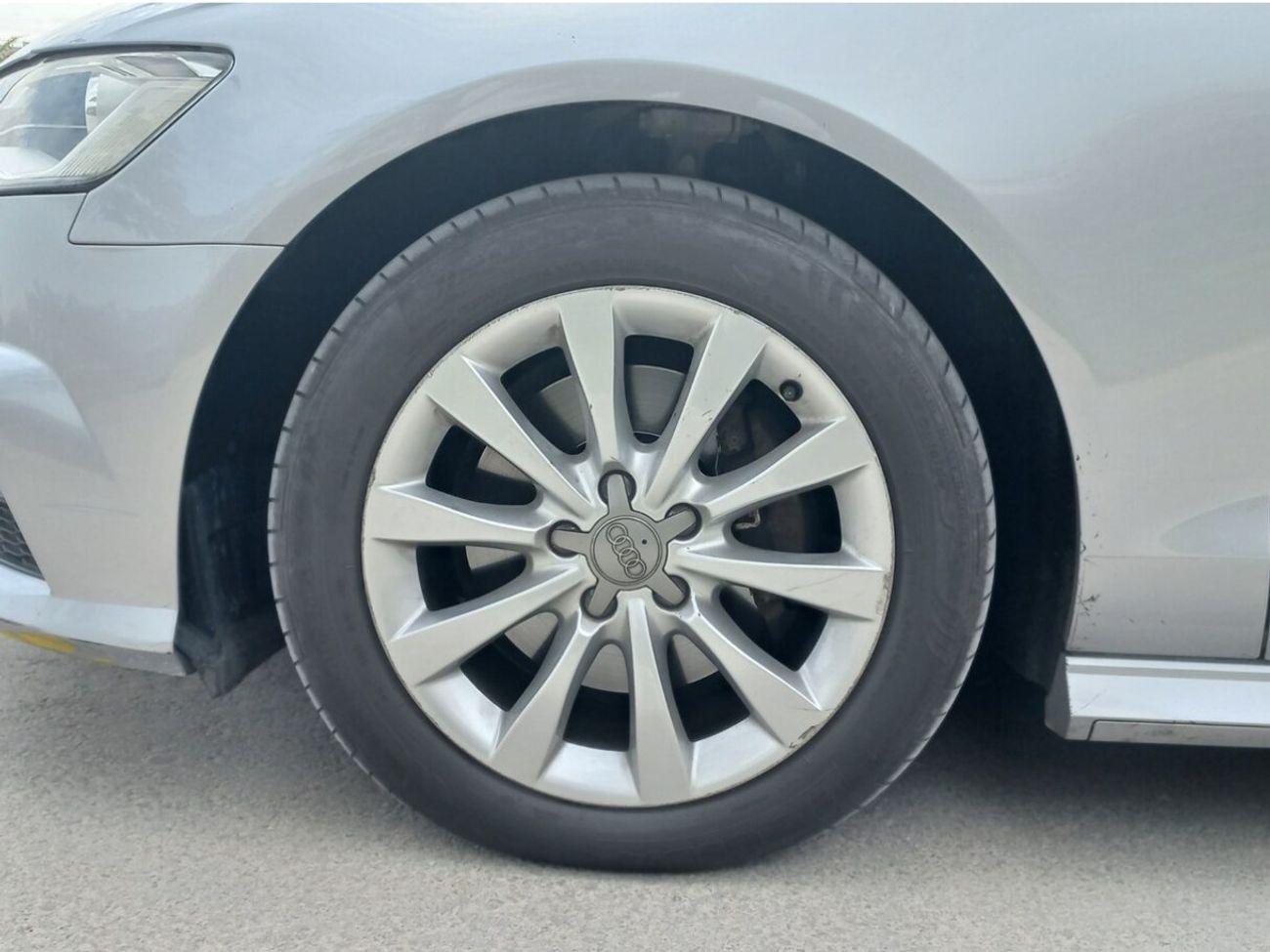 Audi A6 35 TFSI 1.8L