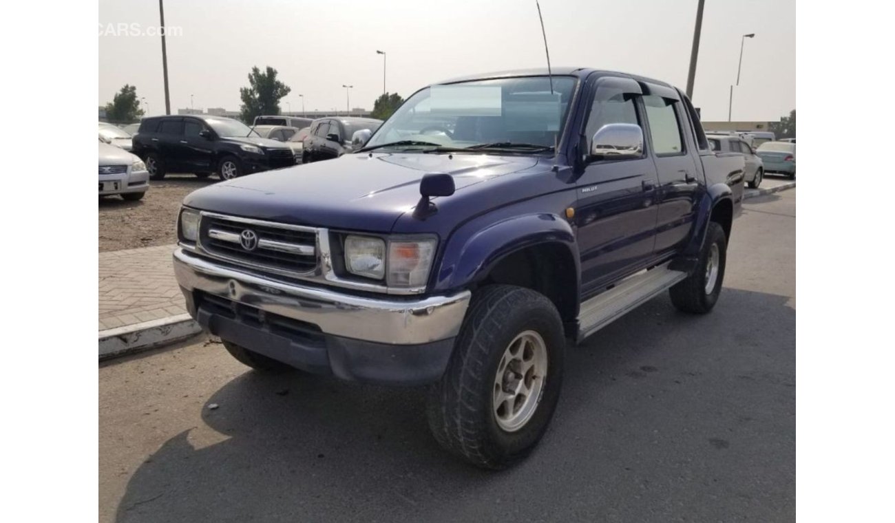 تويوتا هيلوكس Toyota Hilux RIGHT HAND DRIVE (Stock no PM12)