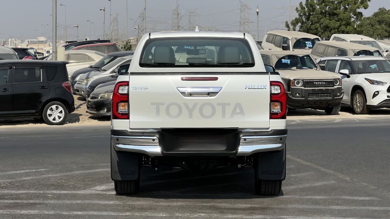 تويوتا هيلوكس S GLX 2.8L 4WD A/T