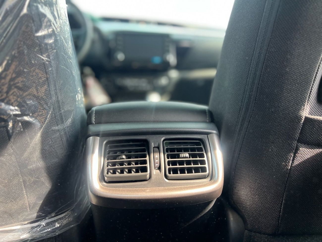 تويوتا هيلوكس تويوتا هيلوكس ٢٠٢٦ دفع رباعي ٢.٤لتر حصان ١٥٠