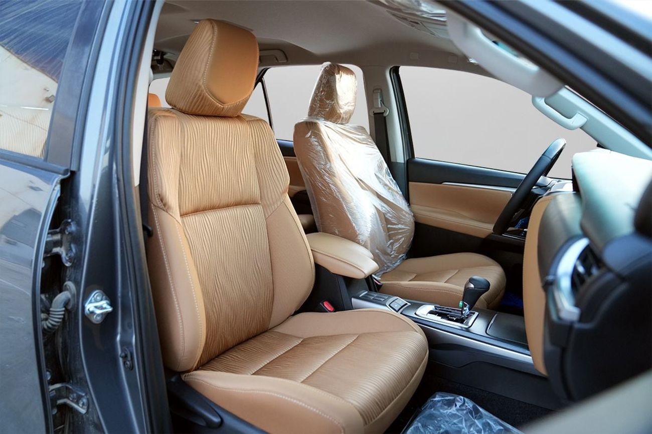 Toyota Fortuner GXR 4.0L (235 HP)