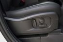 لاند روفر Defender 110 Land Rover Defender 110 D300 SE (Right Hand)