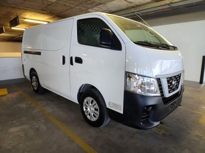 Nissan Urvan STD