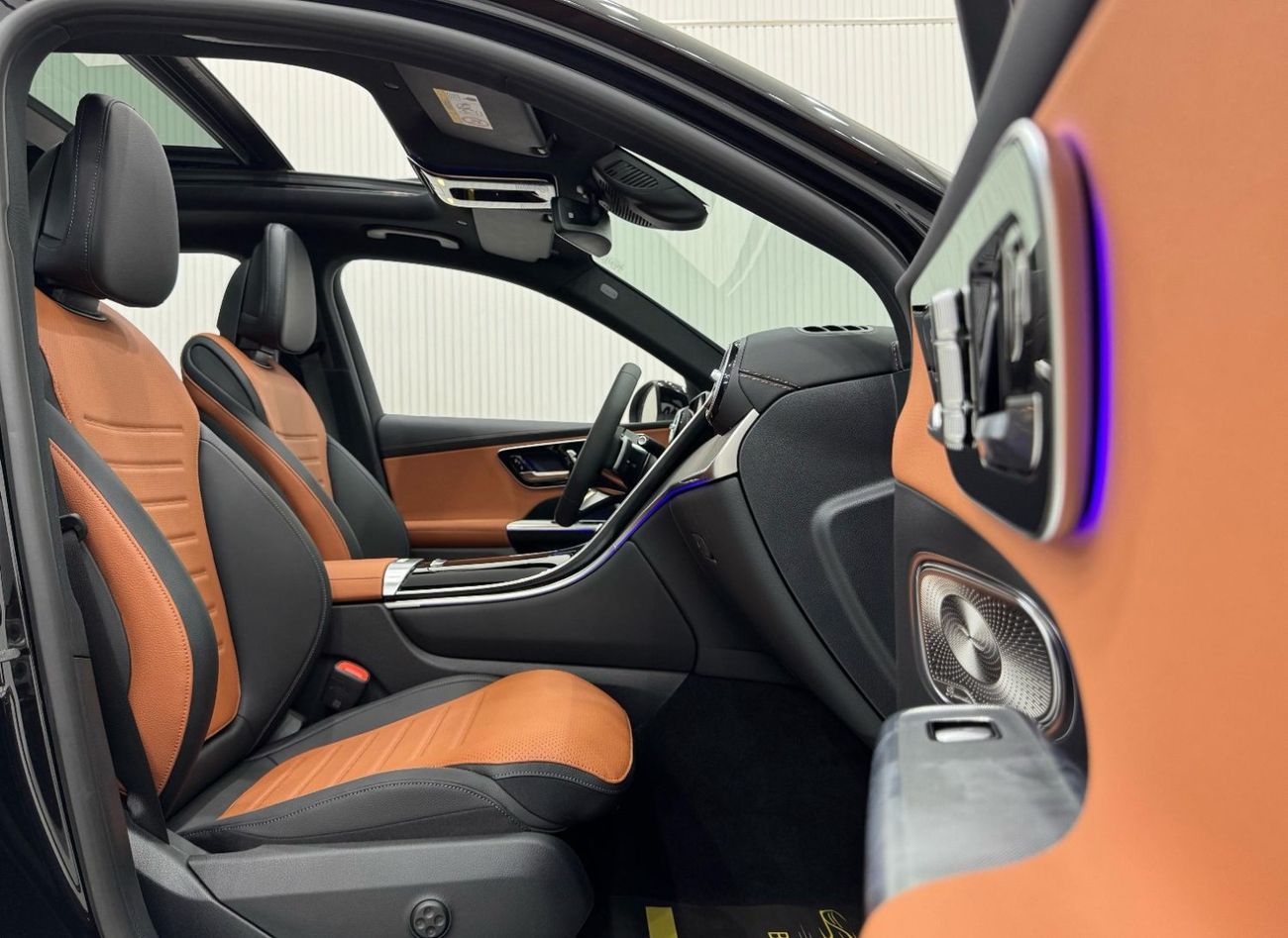 Mercedes-Benz GLC 200 4Matic *Brand New* 2025 Mercedes Benz GLC200 AMG 4MATIC, 5 Years Mercedes Warranty, Delivery Kms, GC