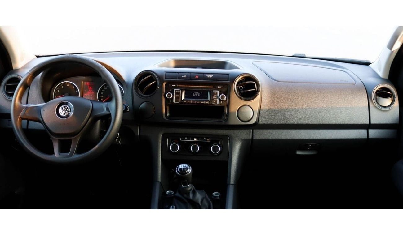 فولكس واجن أماروك Volkswagen Amarok 2015 American in excellent condition