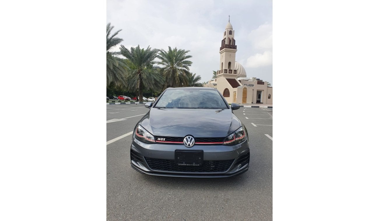 Volkswagen Golf GTI P1 GCC 2018