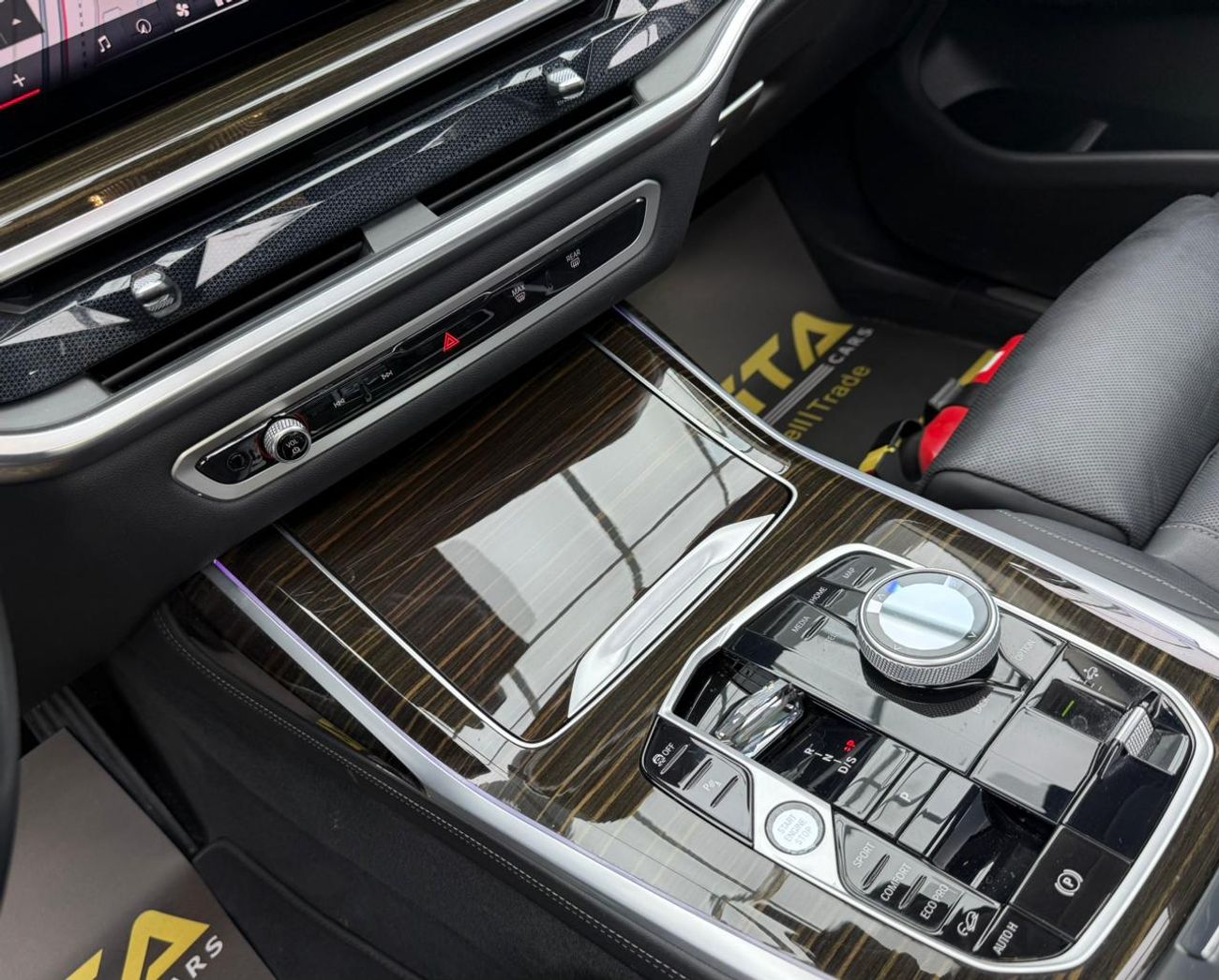 BMW X7 XDrive40i 3.0L 2024 BMW X7 xDrive40i, 2026 BMW Warranty, Full BMW Service History, 7 Seater, Fully L