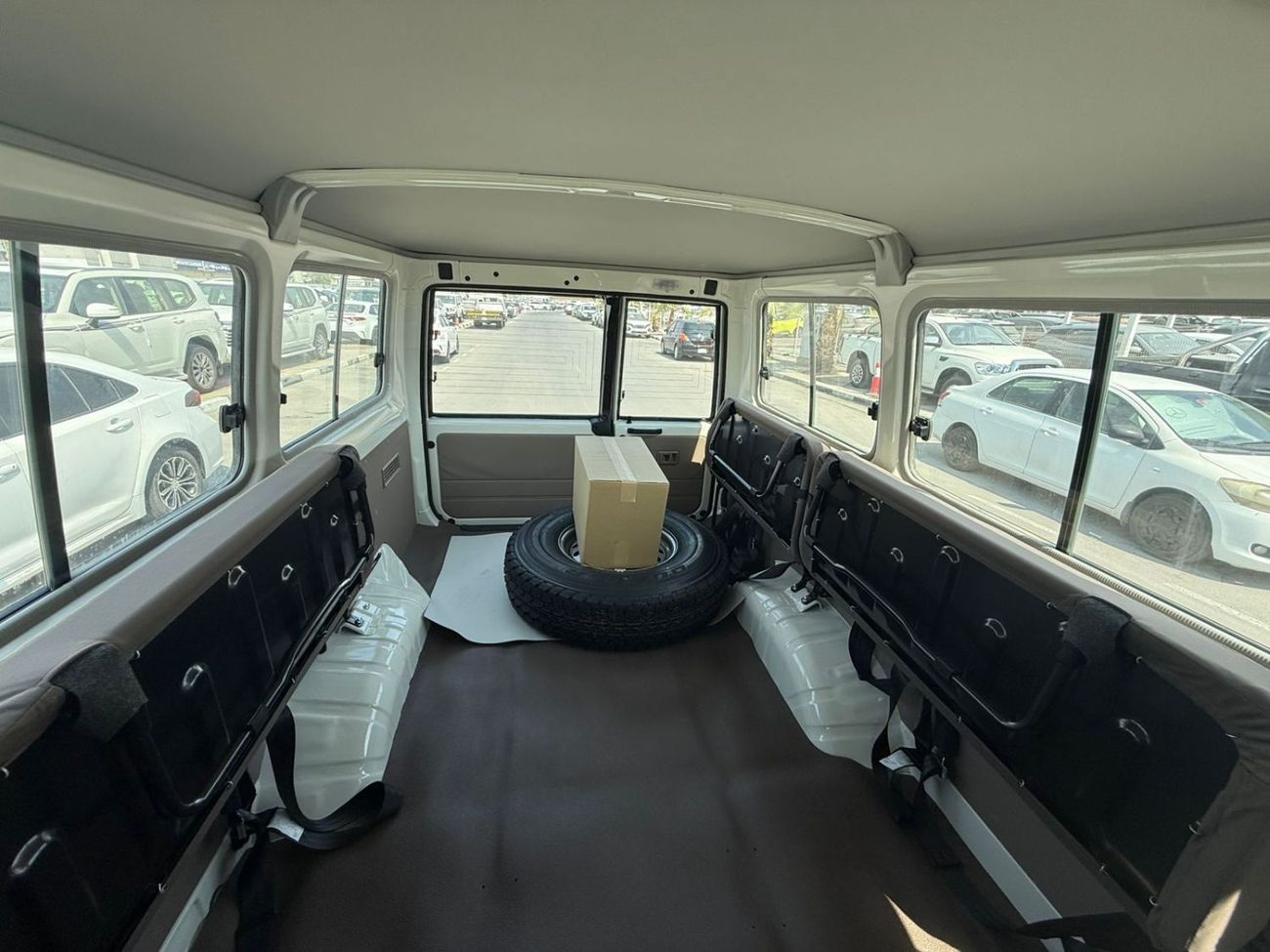 تويوتا لاند كروزر 70 LC78 HARDTOP 2.8L DIESEL 3 DOORS BASIC OPTION 2025 MODEL