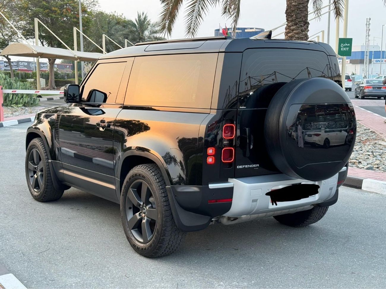 لاند روفر ديفندر 90 X-ديناميك HSE P400