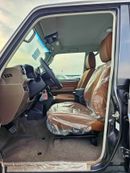Toyota Land Cruiser 70 LX LC76 / 4.0L PETROL A/T / DIFFLOCK / WINCH, SNORKEL / REFRIGERATOR / OVER FENDER (CODE # 76PAF)